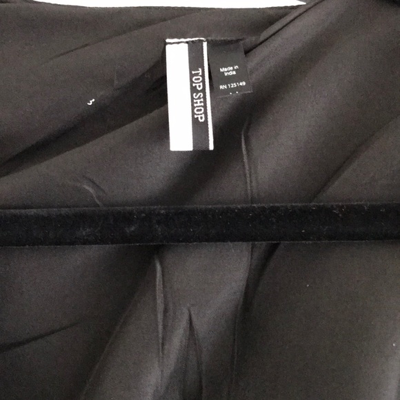 Topshop Black Cropped Jacket - Picture 3 of 3